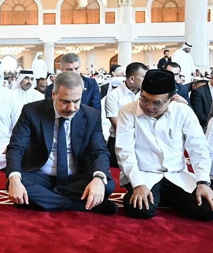 HƏMAS lideri Dohada dəfn edildi - FOTO